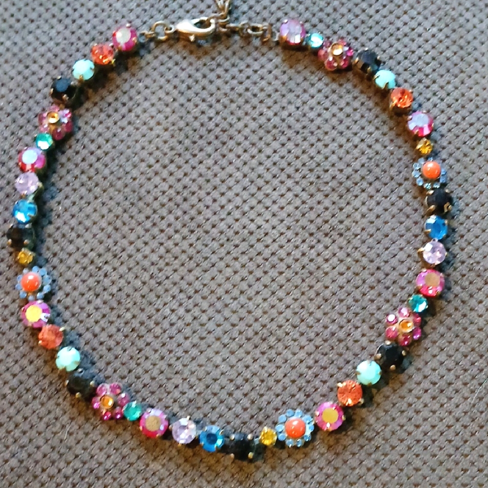 Sorrelli Vintage Crystal Choker Necklace.